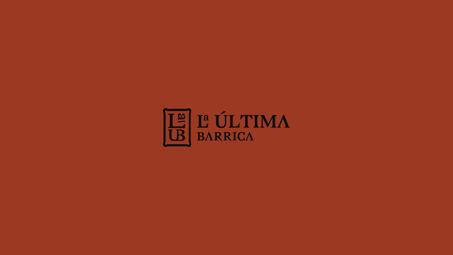 La Última Barrica — imagotipo sobre fondo terracota